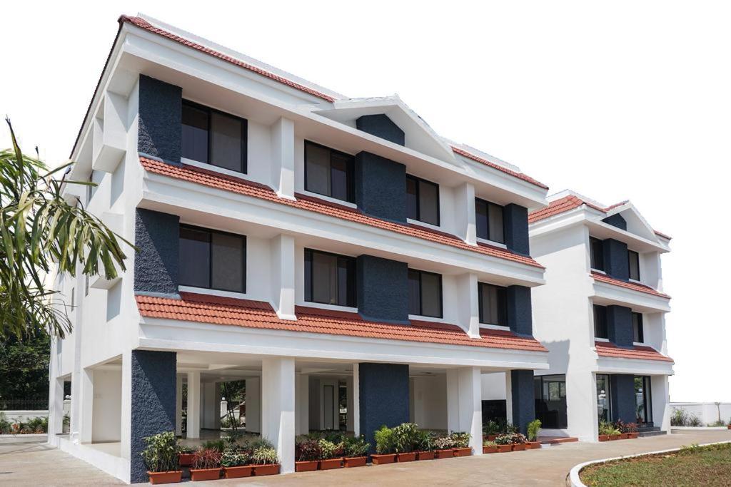 Casa Fedora Holiday Home Lonavala Exterior photo